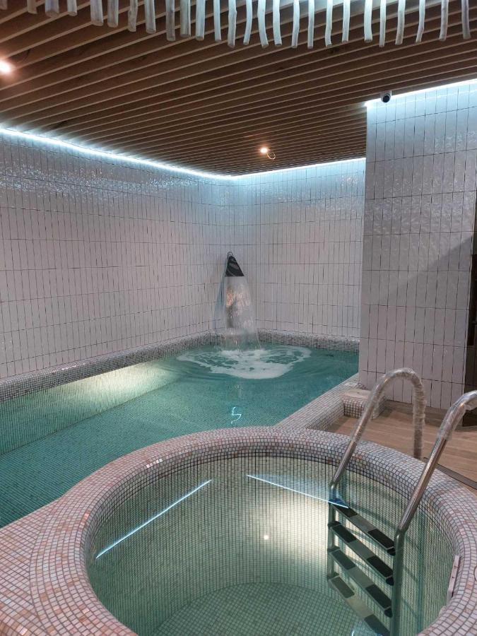Leon Hotel Lviv Kültér fotó