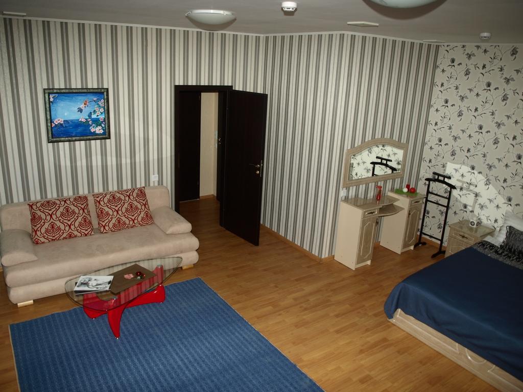 Leon Hotel Lviv Kültér fotó
