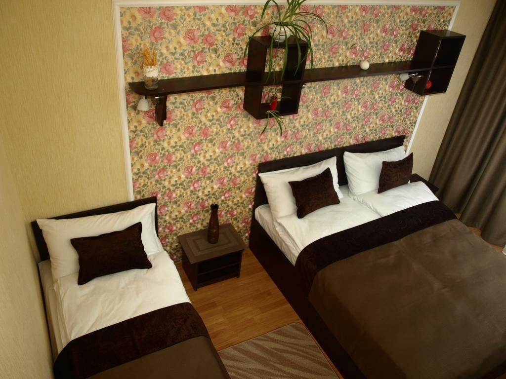 Leon Hotel Lviv Kültér fotó