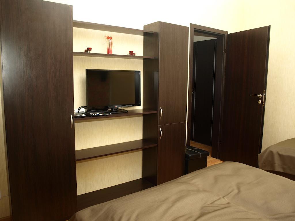 Leon Hotel Lviv Szoba fotó